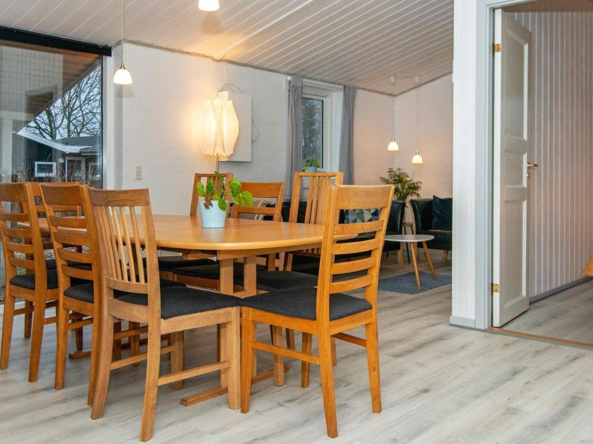 7 Person Holiday Home In Rsted Kare Luaran gambar